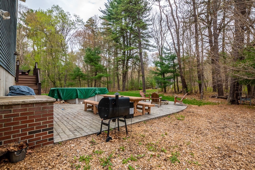 535 Bird Road Mansfield, MA 02048 - Photo 4 of 30 Gallery Image 4