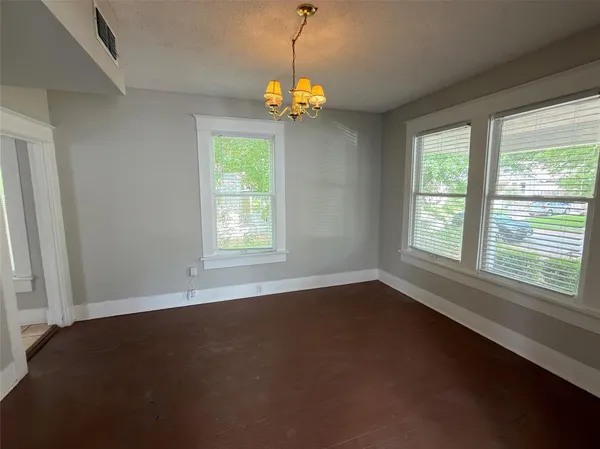 $1,100 | 315 Dalzell Street, Shreveport, LA 71104