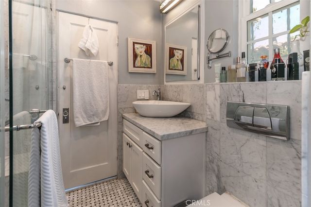 $8,250 | 4245 Riverton Avenue, Studio City, CA 91602