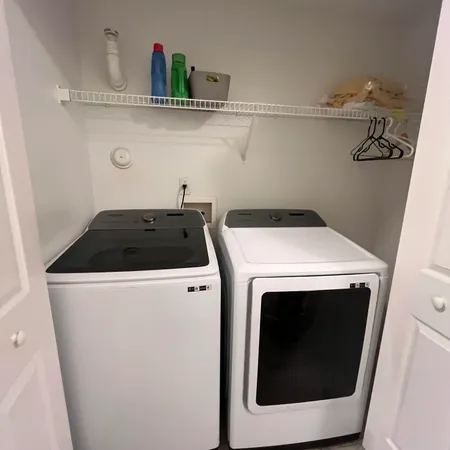 $3,300 | 2018 Alta Meadows Lane, Unit 405, Delray Beach, FL 33444