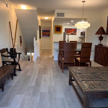 $3,300 | 2018 Alta Meadows Lane, Unit 405, Delray Beach, FL 33444