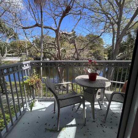 $3,300 | 2018 Alta Meadows Lane, Unit 405, Delray Beach, FL 33444