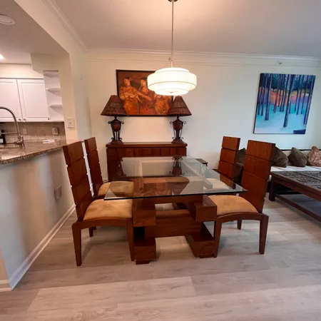 $3,300 | 2018 Alta Meadows Lane, Unit 405, Delray Beach, FL 33444