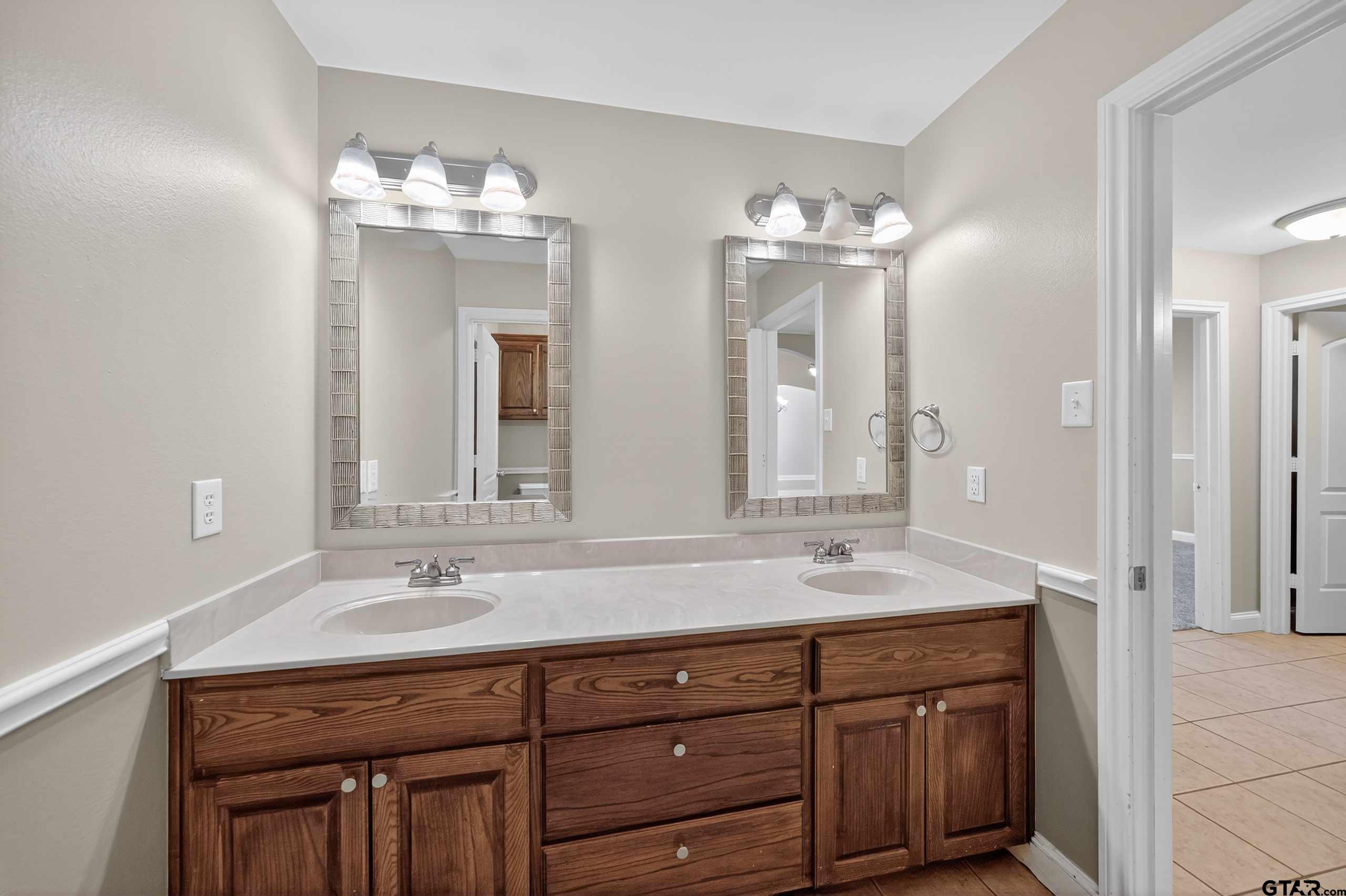 21281 Altuda Lane Flint, TX 75762 - Photo 9 of 38