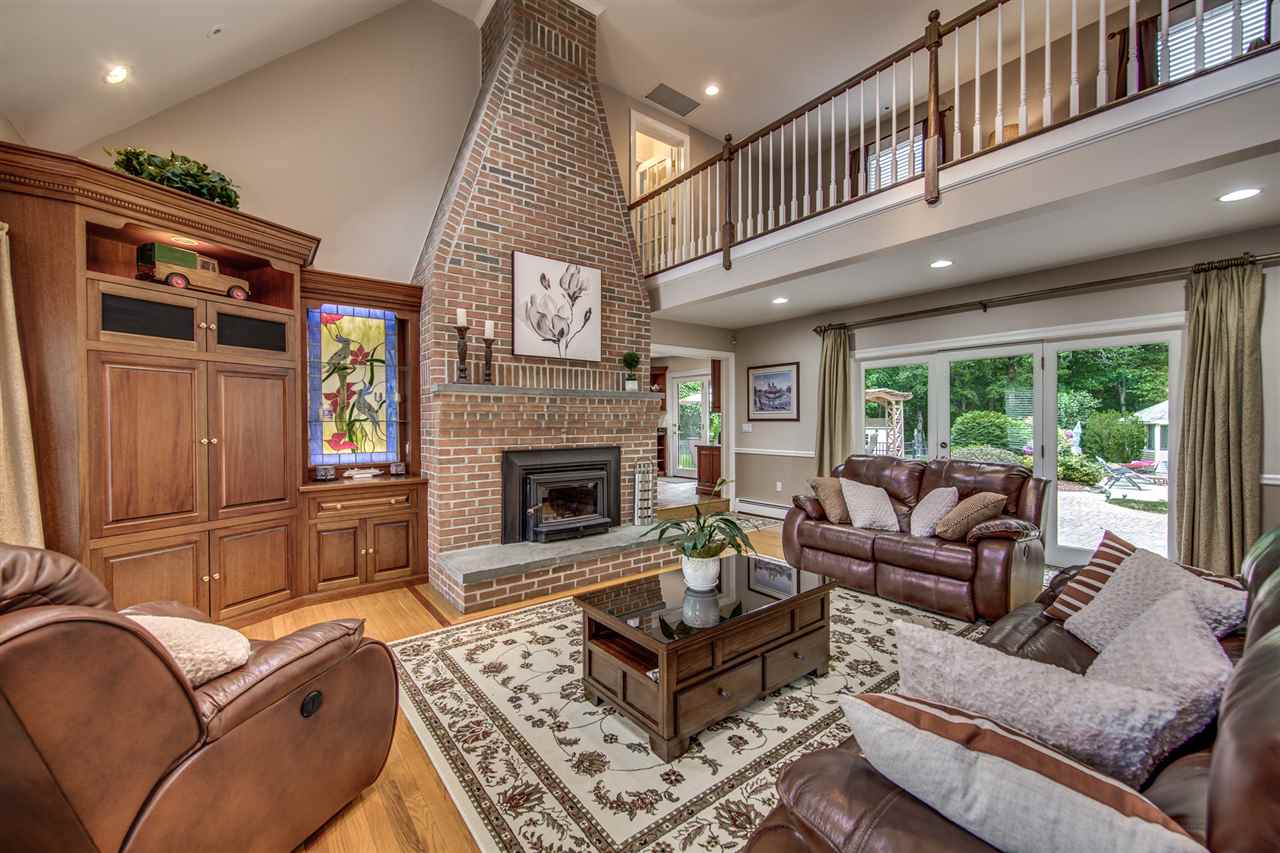 8 Camelot Road Windham, NH 03087 - Photo 18 of 40