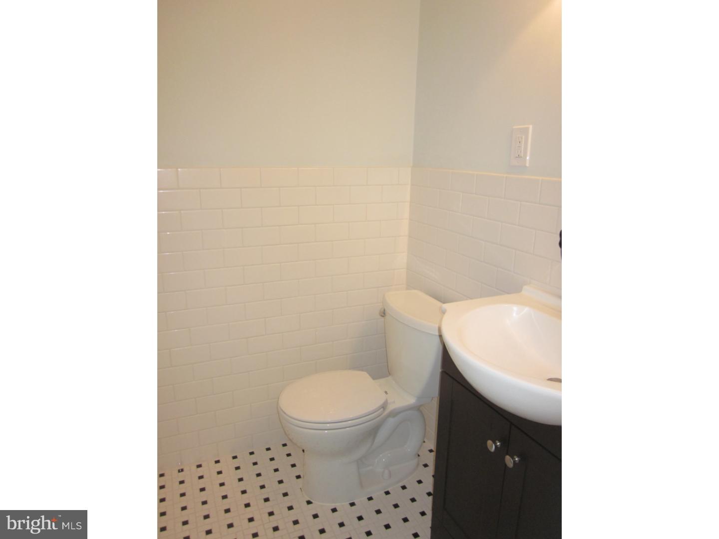 3586 Brookview Road Philadelphia, PA 19154 - Photo 14 of 24 Master Bathroom
