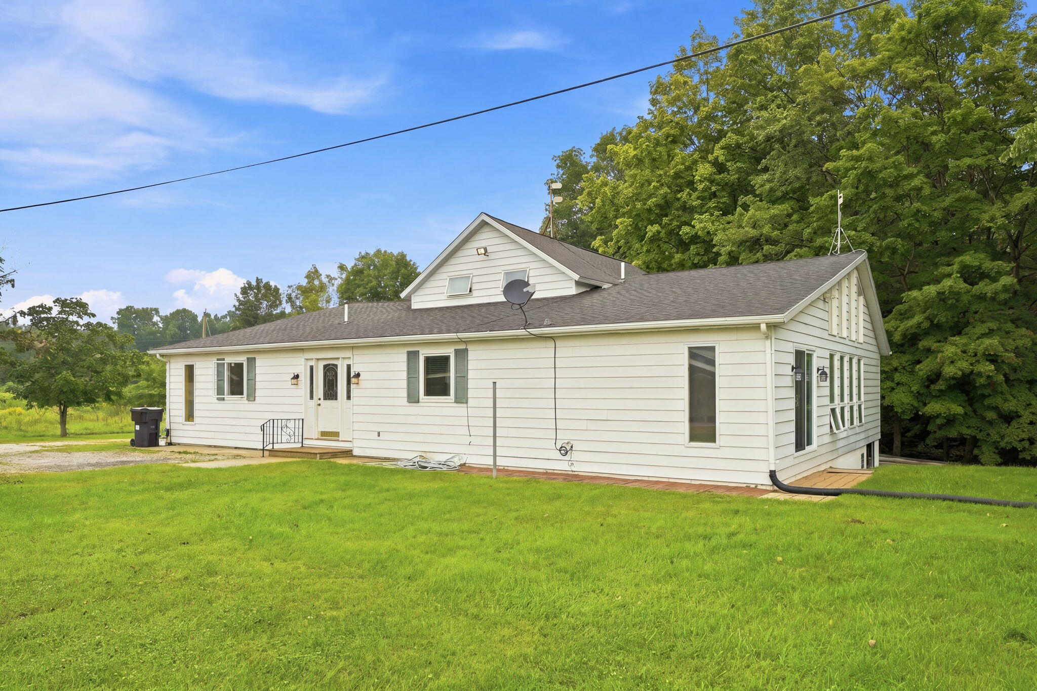 18944 South Lakeside Road New Buffalo, MI 49117 - Photo 39 of 61 10-web-or-mls-DSC06752 (2)