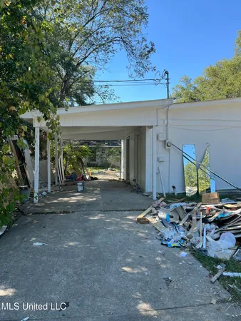 $158,900 | 1300 Buena Vista Street, Clarksdale, MS 38614