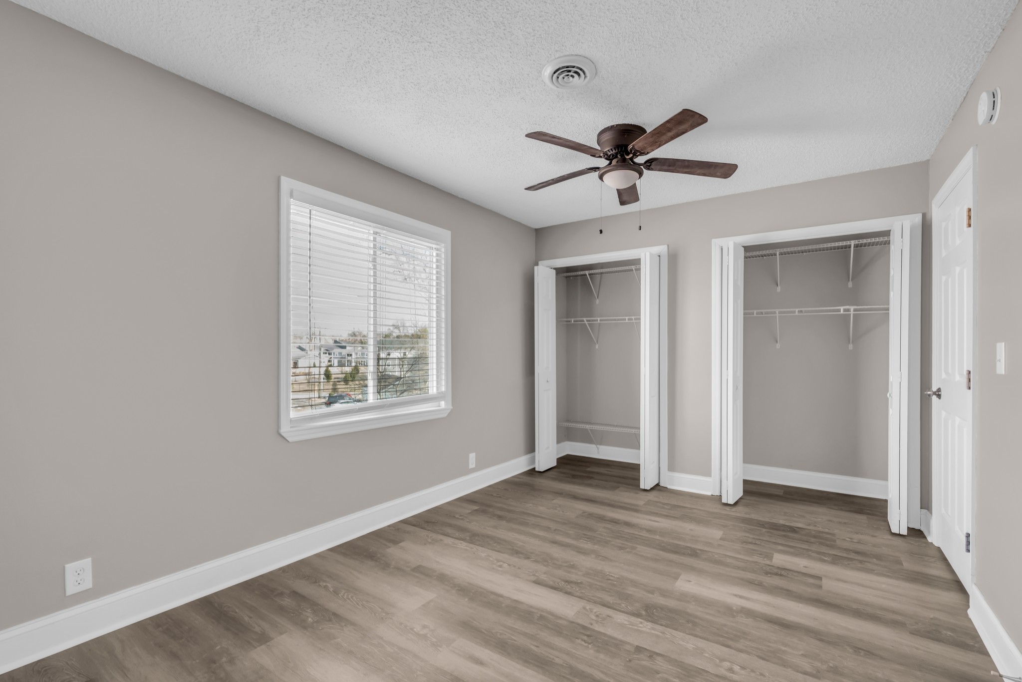 403 Raintree Drive Hermitage, TN 37076 - Photo 11 of 22 a view of a livingroom with a ceiling fan & window