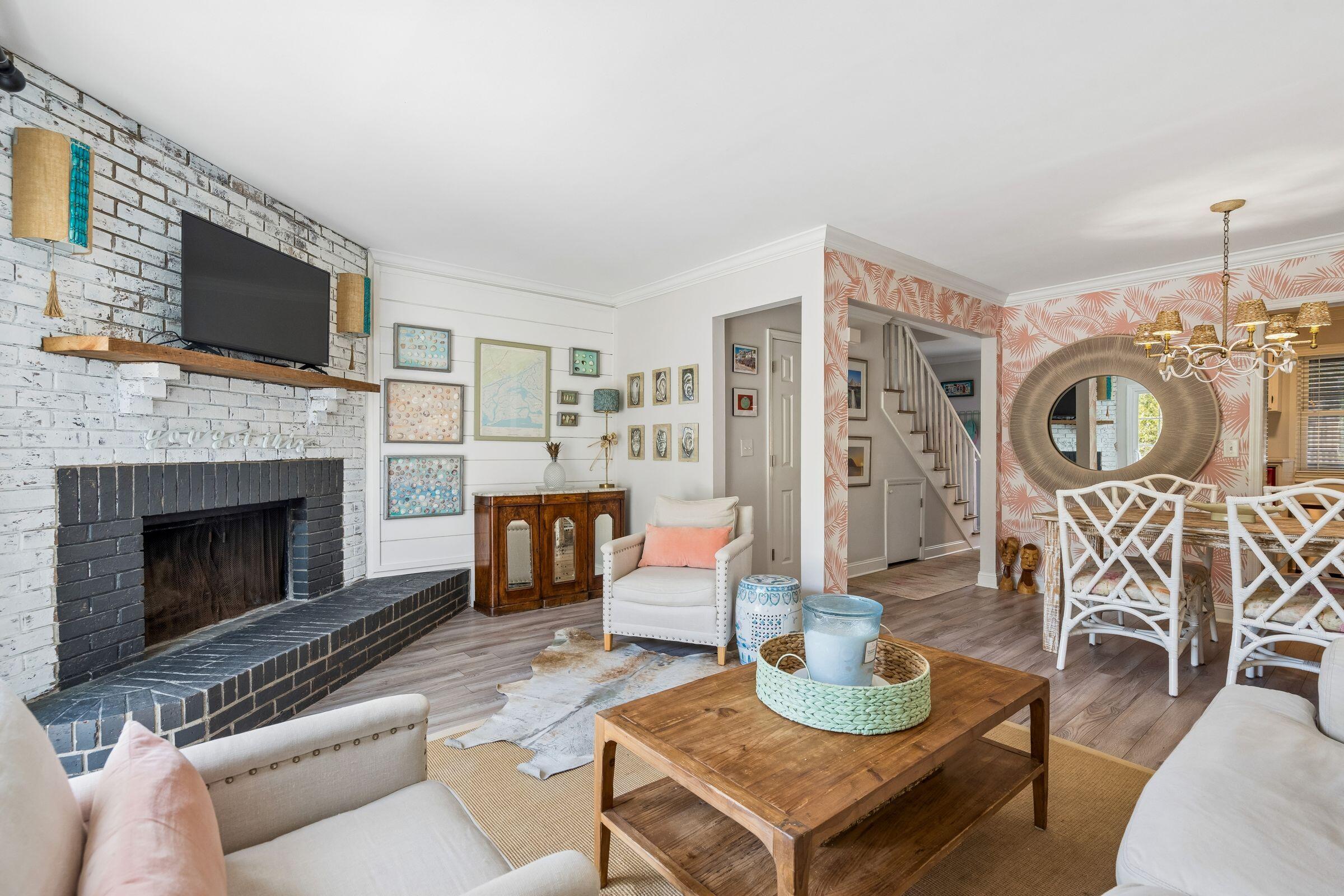 759 Center Street Mount Pleasant, SC 29464 - Photo 15 of 35 Great Room with Fireplace