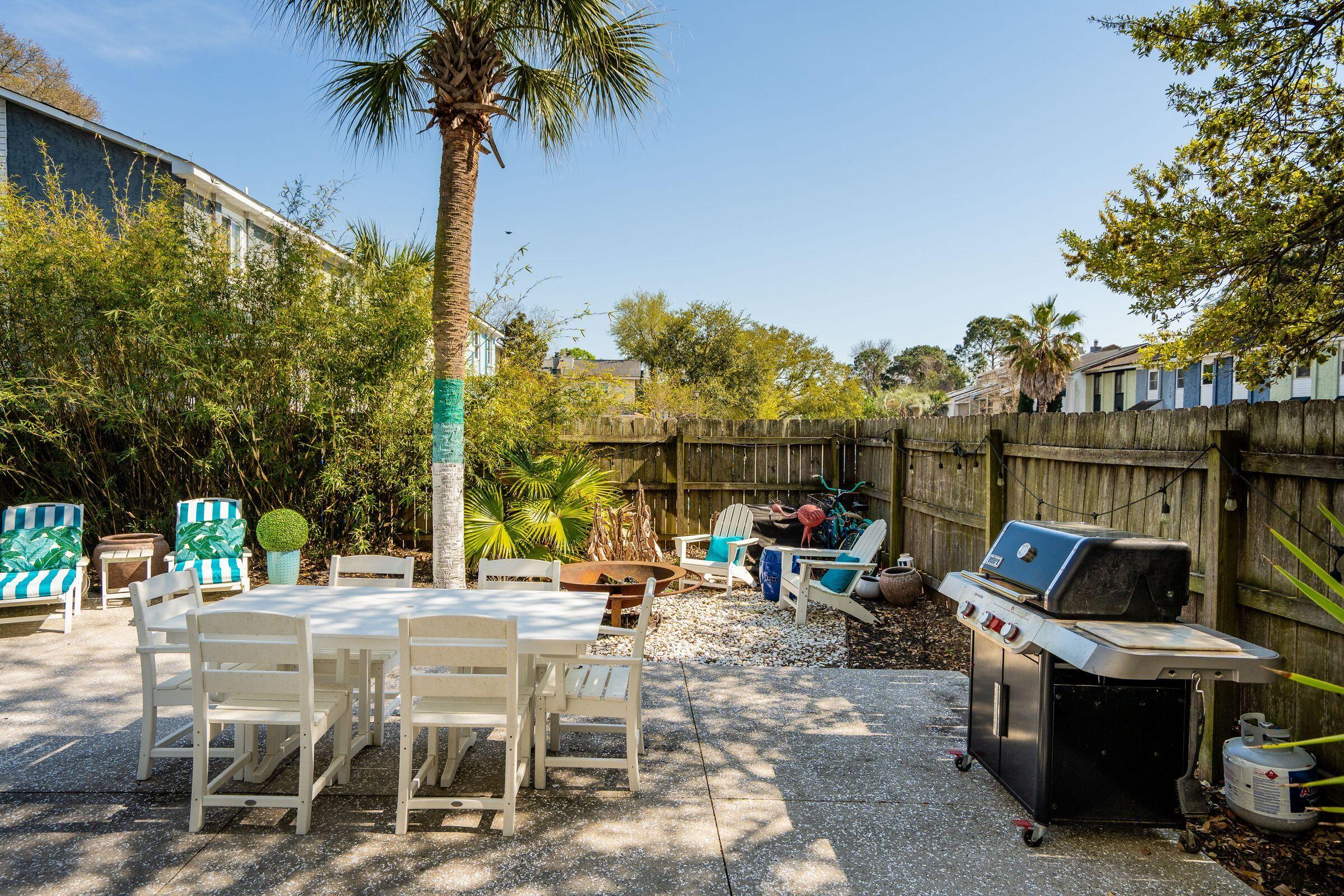 759 Center Street Mount Pleasant, SC 29464 - Photo 24 of 35 Large Fenced In Back Patio