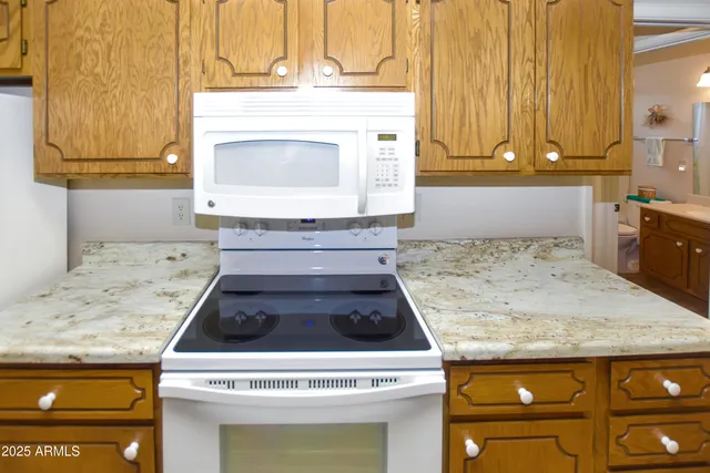 $275,000 | 440 South Parkcrest, Unit 103, Mesa, AZ 85206