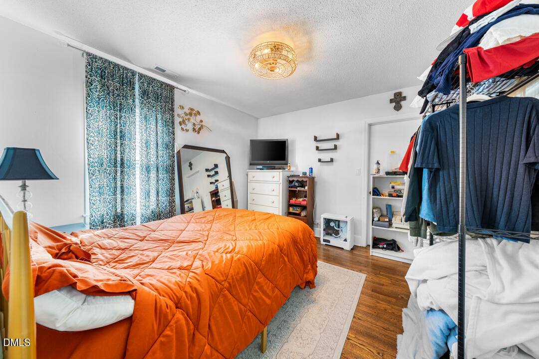 2811 Omah Street Durham, NC 27705 - Photo 10 of 74 DSC01141