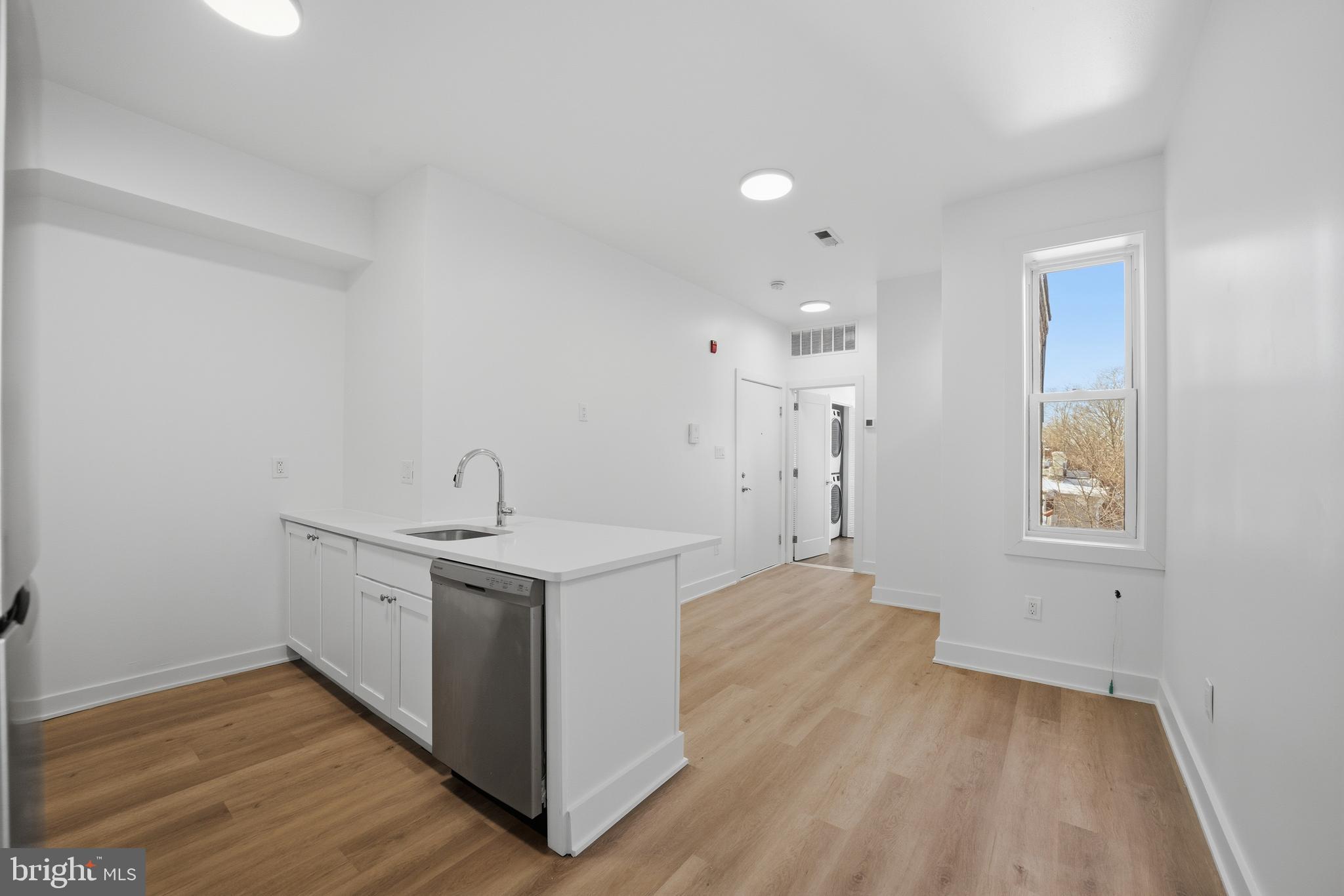 3626 North 19th Street, Unit 3 Philadelphia, PA 19140 - Photo 5 of 11