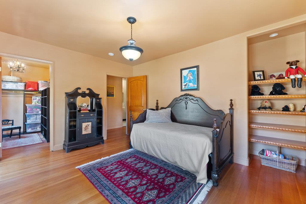 2970 Freedom Boulevard Watsonville, CA 95076 - Photo 26 of 58 a bed room with a bed and a television