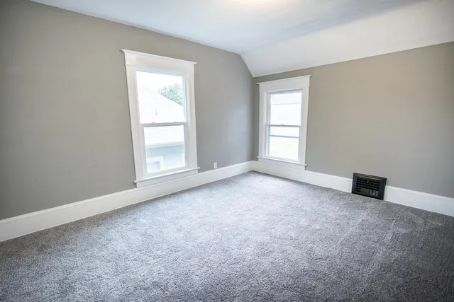 $132,500 | 409 West 5th Street, Newton, KS 67114