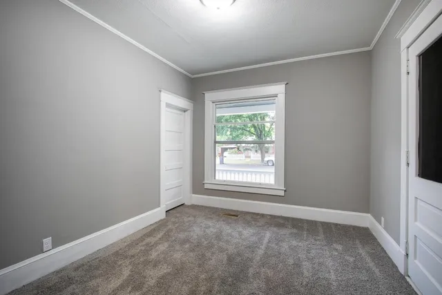 $132,500 | 409 West 5th Street, Newton, KS 67114