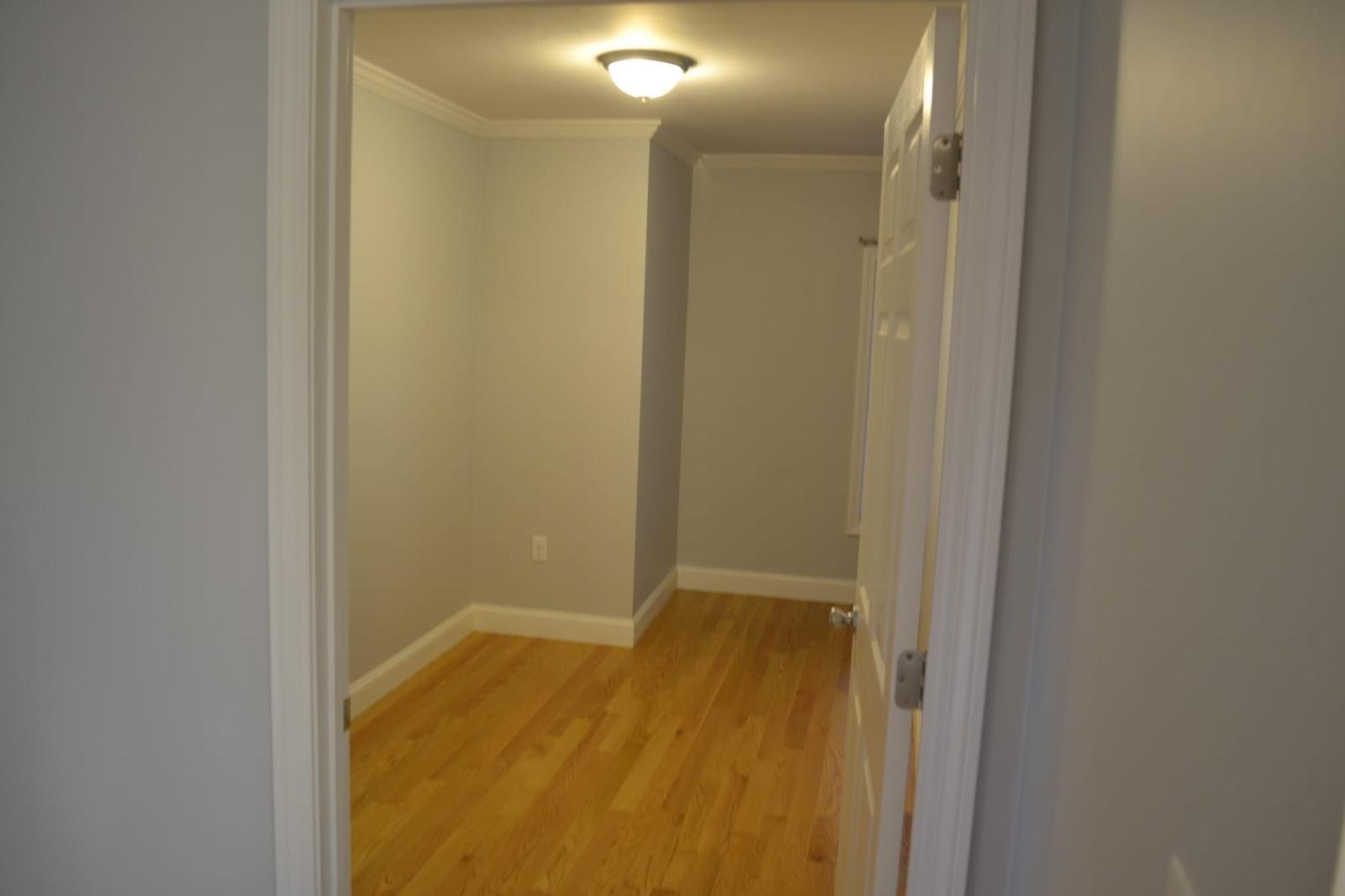 39 Witherbee Street Marlborough, MA 01752 - Photo 5 of 25 Gallery Image 5