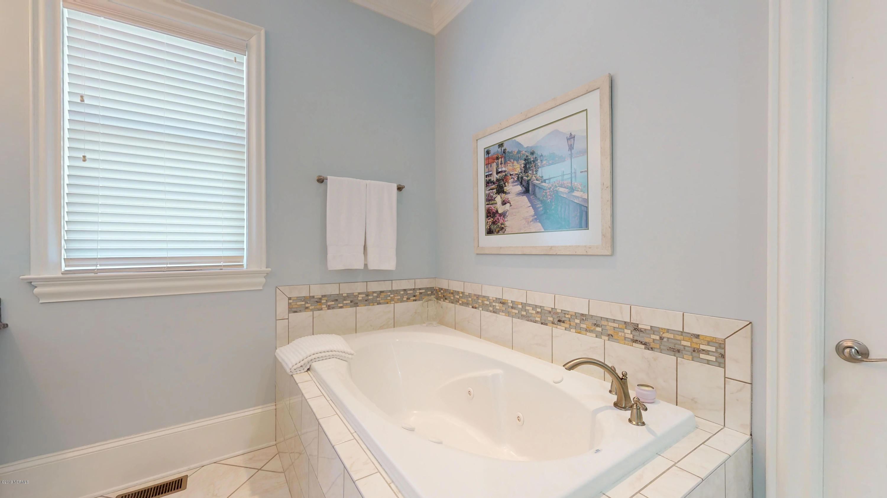 3012 Rolston Road Greenville, NC 27858 - Photo 33 of 54 OWNER BATH