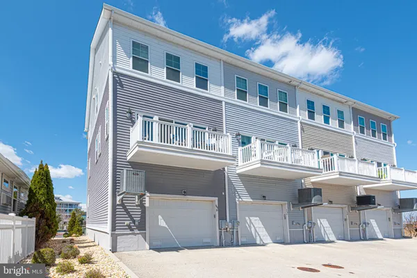 $832,500 | 115 70th Street, Unit 39, Ocean City, MD 21842