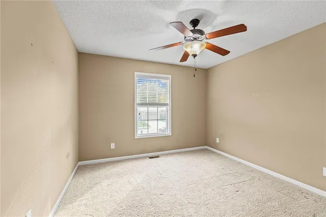 $369,000 | 708 Northeast 99th Street, Kansas City, MO 64155