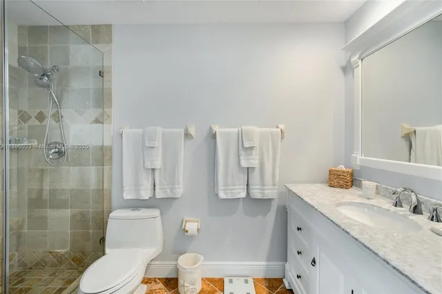 $2,399,500 | 511 4th Street, Key Colony Beach, FL 33051