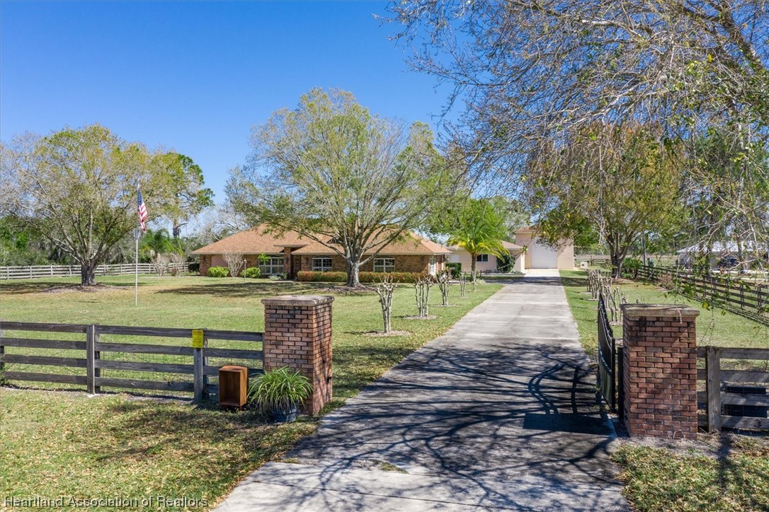 10944 Payne Road Sebring, FL 33875 - Photo 1 of 50 Gallery Image 1