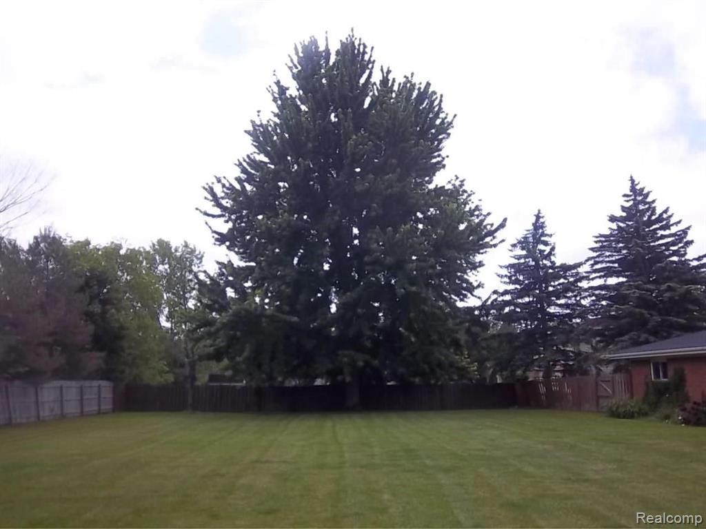 1416 North Morrish Road Flint, MI 48532 - Photo 20 of 24
