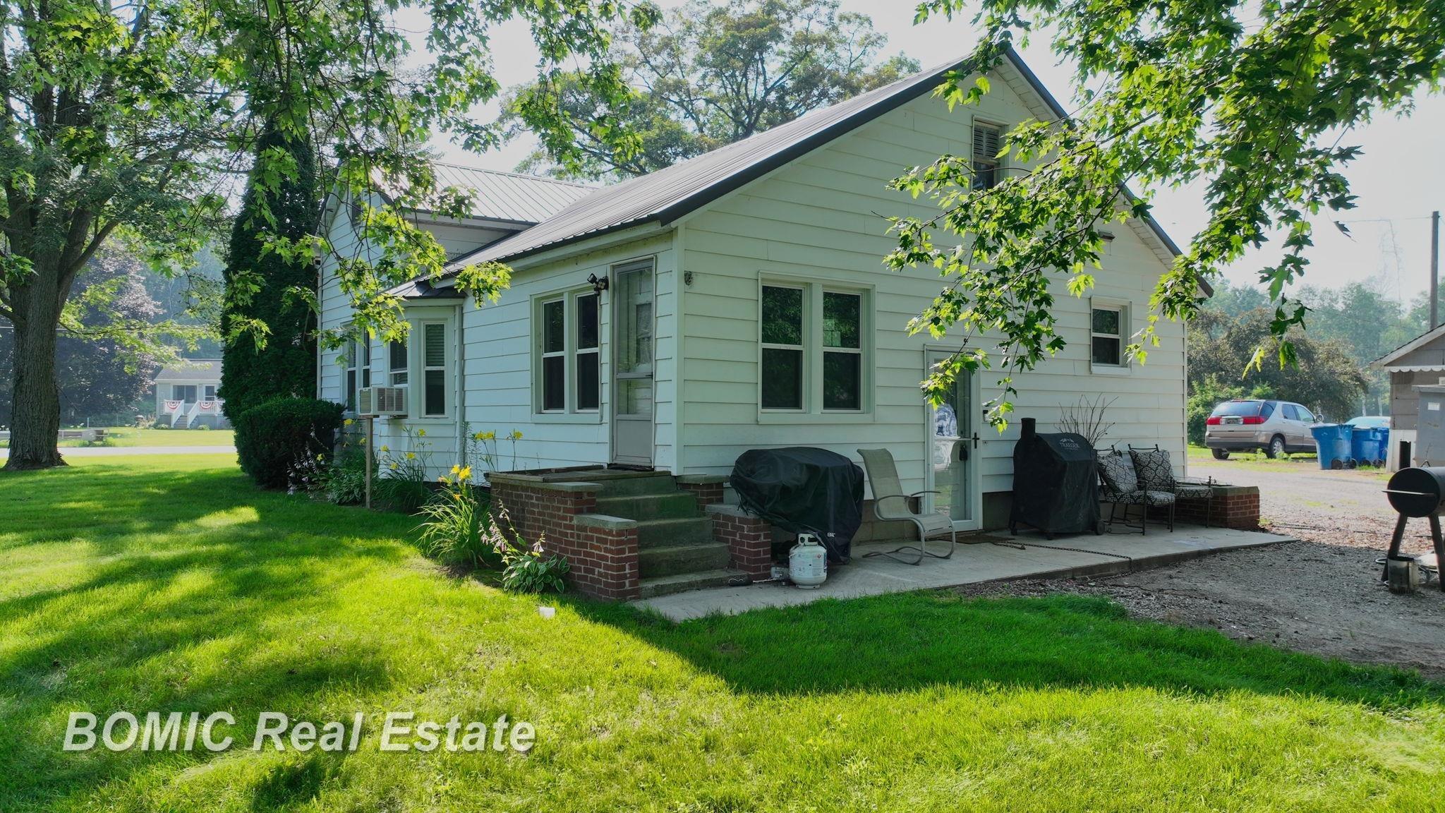 6685 State Road Millington, MI 48746 - Photo 17 of 34 50182019-b64922ff-7dc3-4ce9-9a56-82ea3a8d3df1.JPG