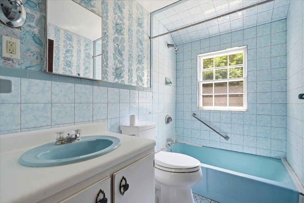 8 Paolo Road Hingham, MA 02043 - Photo 16 of 26