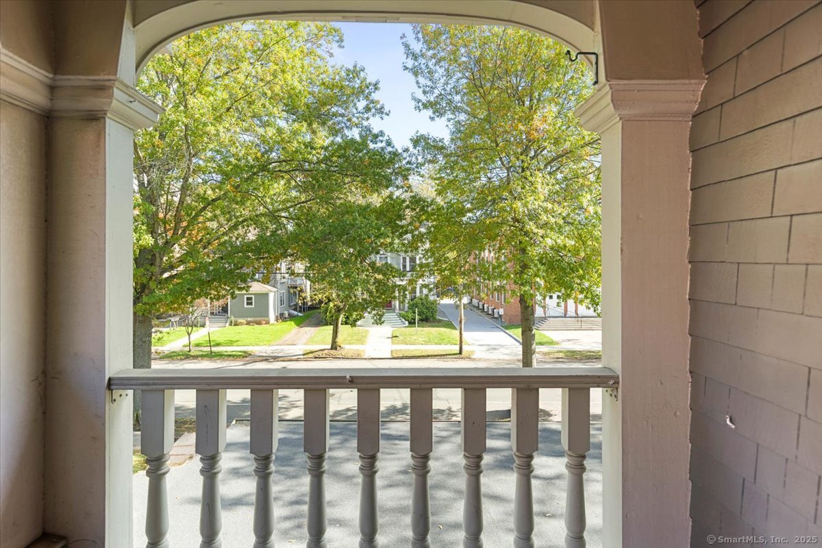 590 Whitney Avenue, Unit 2 New Haven, CT 06511 - Photo 13 of 18