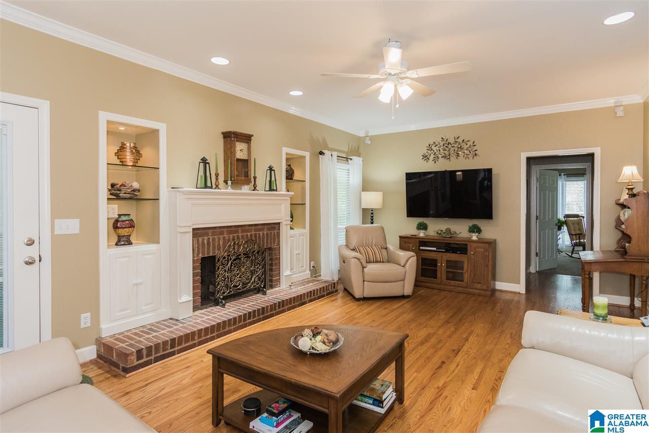 212 Maple Trace Birmingham, AL 35244 - Photo 17 of 41