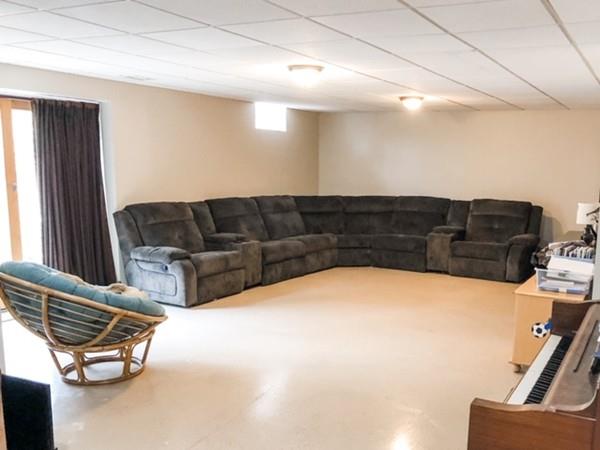 58 Bond Road, Unit INLAW Charlton, MA 01507 - Photo 31 of 42