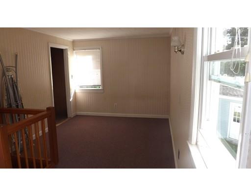 16 Warren Road Auburn, MA 01501 - Photo 15 of 16 Gallery Image 15