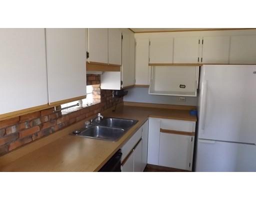 16 Warren Road Auburn, MA 01501 - Photo 6 of 16 Gallery Image 6