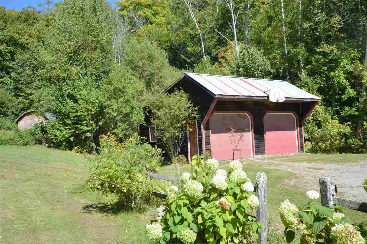 2232 Rousseau Road Royalton, VT 05032 - Photo 6 of 18