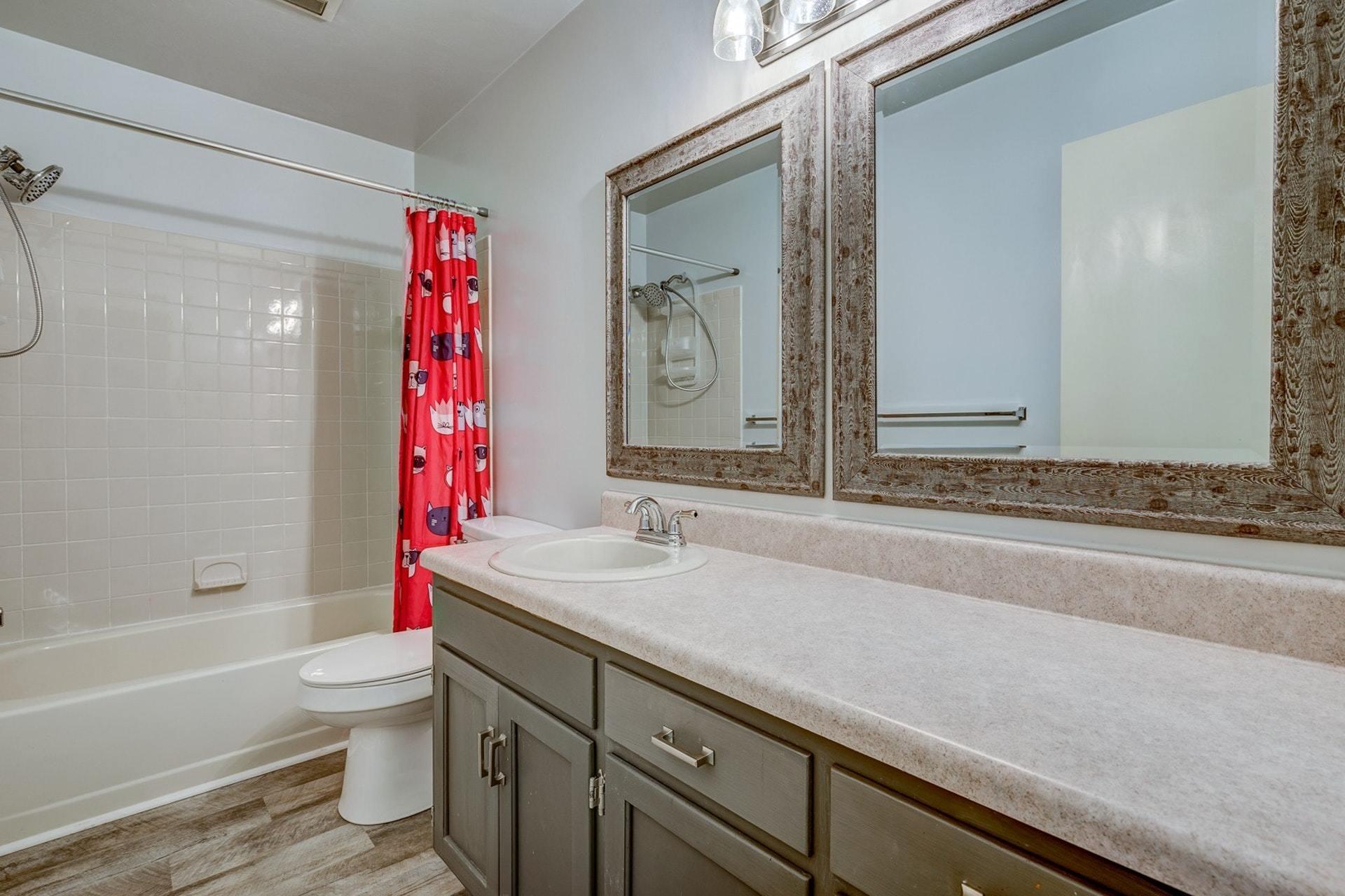 5215 Setter Road Roanoke, VA 24012 - Photo 12 of 31 012-310080-5215 Setter Road 12_7635998