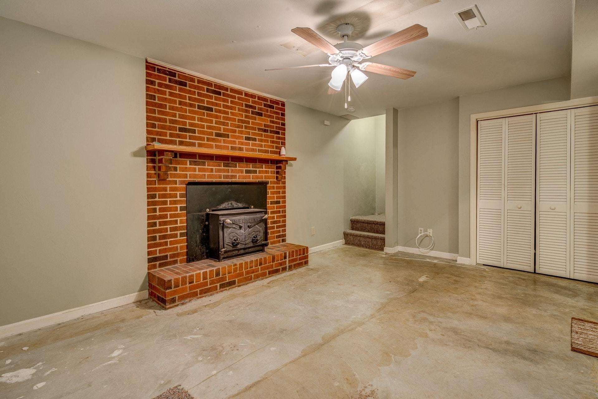 5215 Setter Road Roanoke, VA 24012 - Photo 19 of 31 019-310080-5215 Setter Road 19_7636006