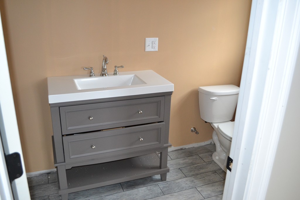 1 Aurora Street Worcester, MA 01607 - Photo 7 of 11 Gallery Image 7