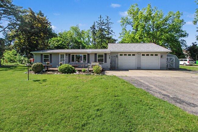 5133 Park Road Ann Arbor, MI 48103 - Photo 2 of 16 001_file_1289