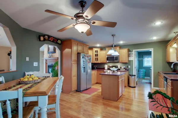 $430,000 | 5297 Apache Pass, Quincy, IL 62305