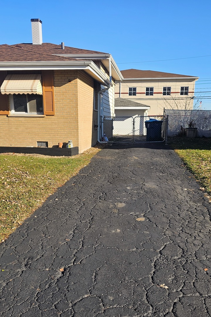 1269 Arthur Street Calumet City, IL 60409 - Photo 2 of 16