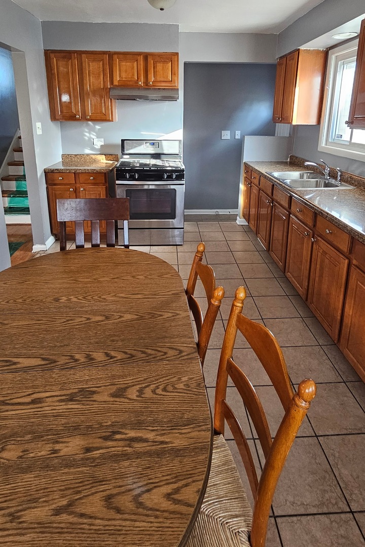 1269 Arthur Street Calumet City, IL 60409 - Photo 5 of 16