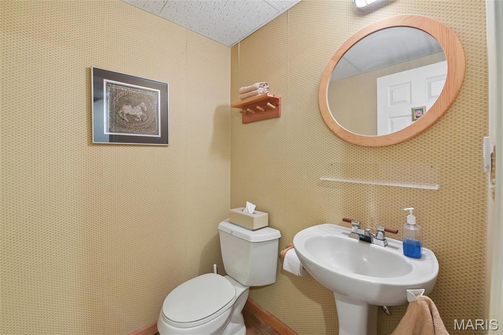 13116 Huntercreek Ridge Road St. Louis, MO 63131 - Photo 30 of 38