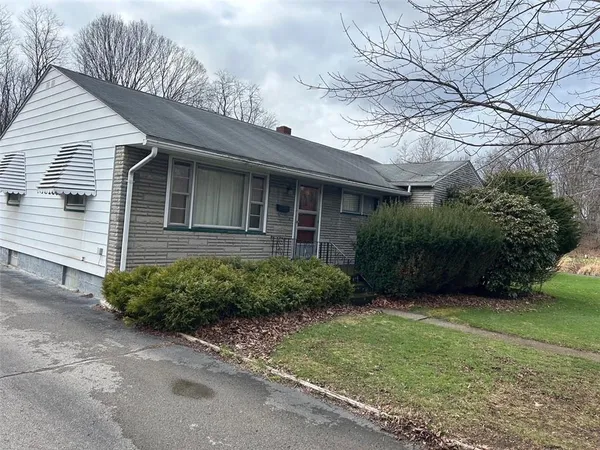 $139,999 | 49 Haywood Street, West Middlesex, PA 16159