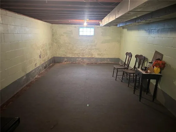 $139,999 | 49 Haywood Street, West Middlesex, PA 16159