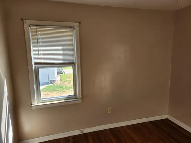 $179,000 | 4489 Westpoint Street, Dearborn Heights, MI 48125