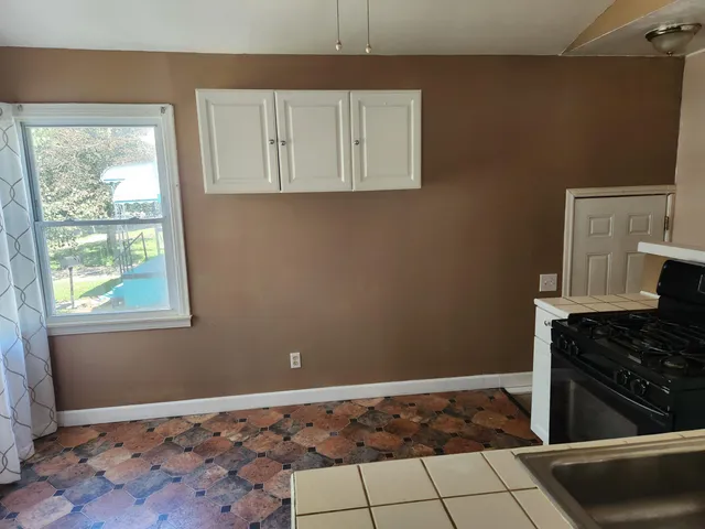 $179,000 | 4489 Westpoint Street, Dearborn Heights, MI 48125