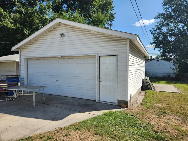 $179,000 | 4489 Westpoint Street, Dearborn Heights, MI 48125