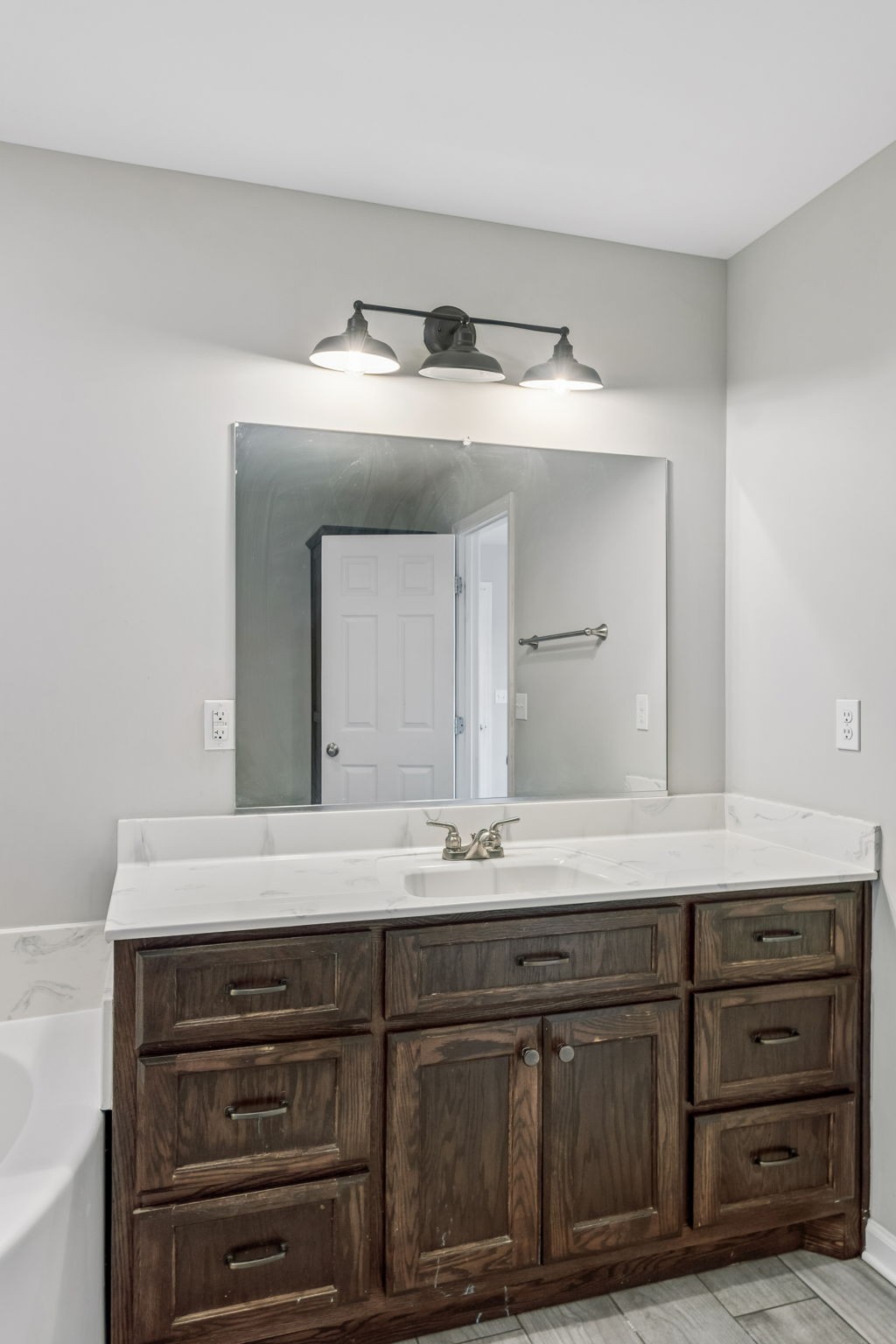 204 Brace Road Summertown, TN 38483 - Photo 15 of 34